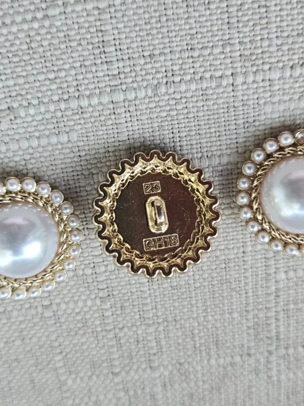 GH18 Sewing Button Faux Pearl Round Gold Tone fashion Jewelry Coat Button X3
